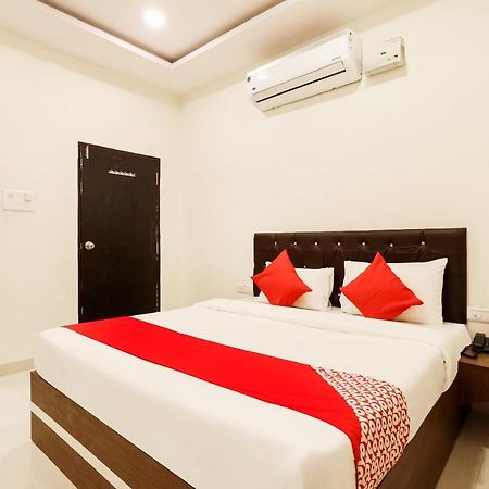Oyo Flagship 30861 Hotel Velocity Vijay Nagar Indore Exterior photo