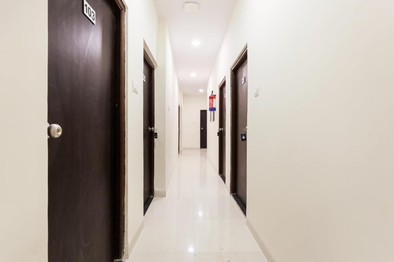 Oyo Flagship 30861 Hotel Velocity Vijay Nagar Indore Exterior photo