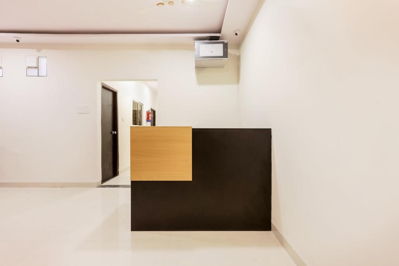 Oyo Flagship 30861 Hotel Velocity Vijay Nagar Indore Exterior photo