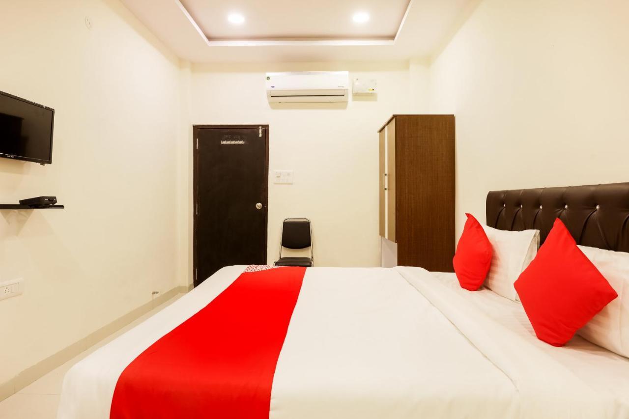 Oyo Flagship 30861 Hotel Velocity Vijay Nagar Indore Exterior photo